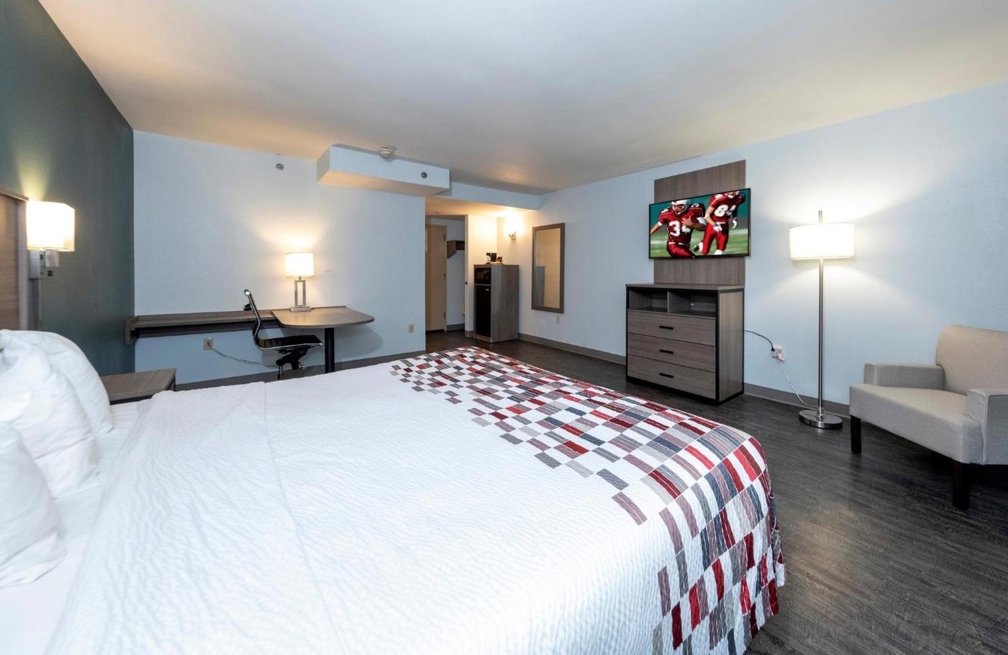 Red Roof Inn & Suites Wilmington - نيو كاسل المظهر الخارجي الصورة