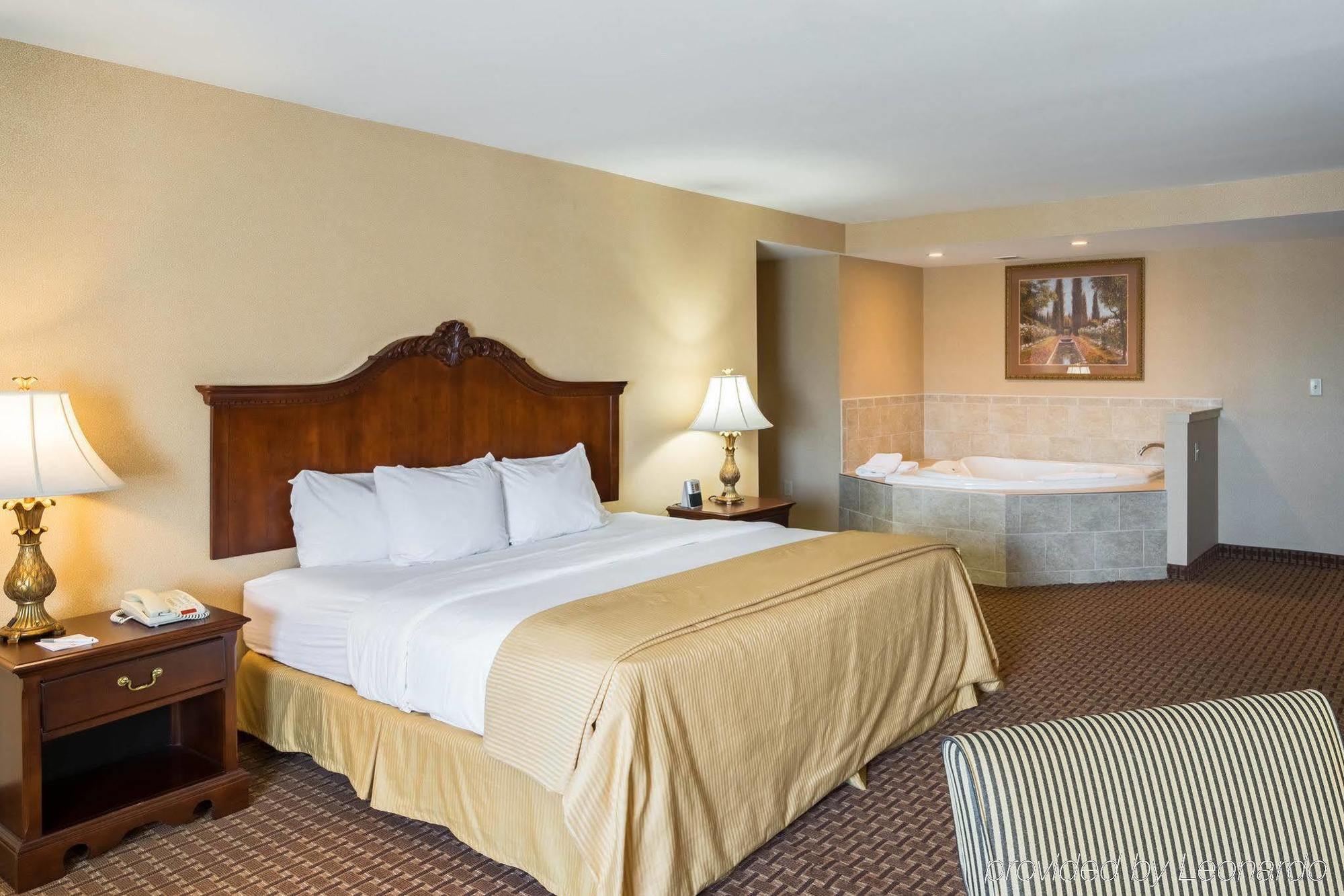Red Roof Inn & Suites Wilmington - نيو كاسل المظهر الخارجي الصورة