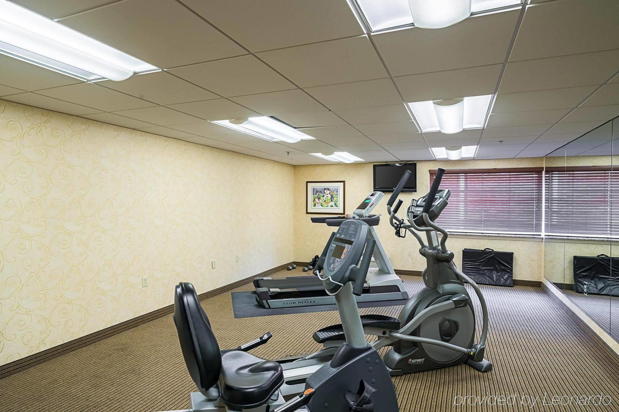 Red Roof Inn & Suites Wilmington - نيو كاسل المظهر الخارجي الصورة